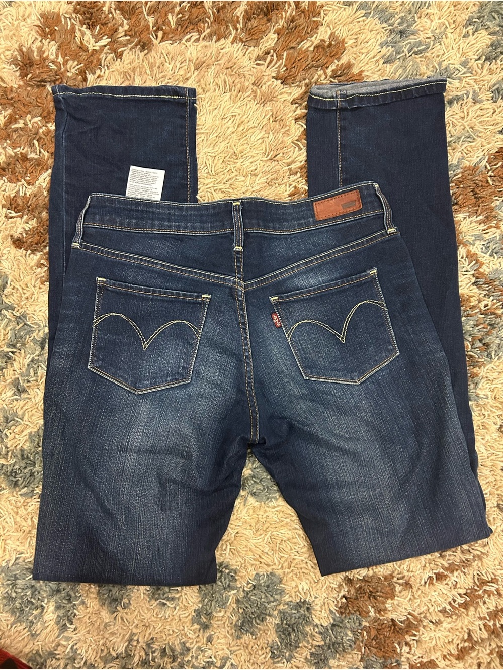 Levi's Women's Dark Blue Skinny Jeans with Signature Back Pockets